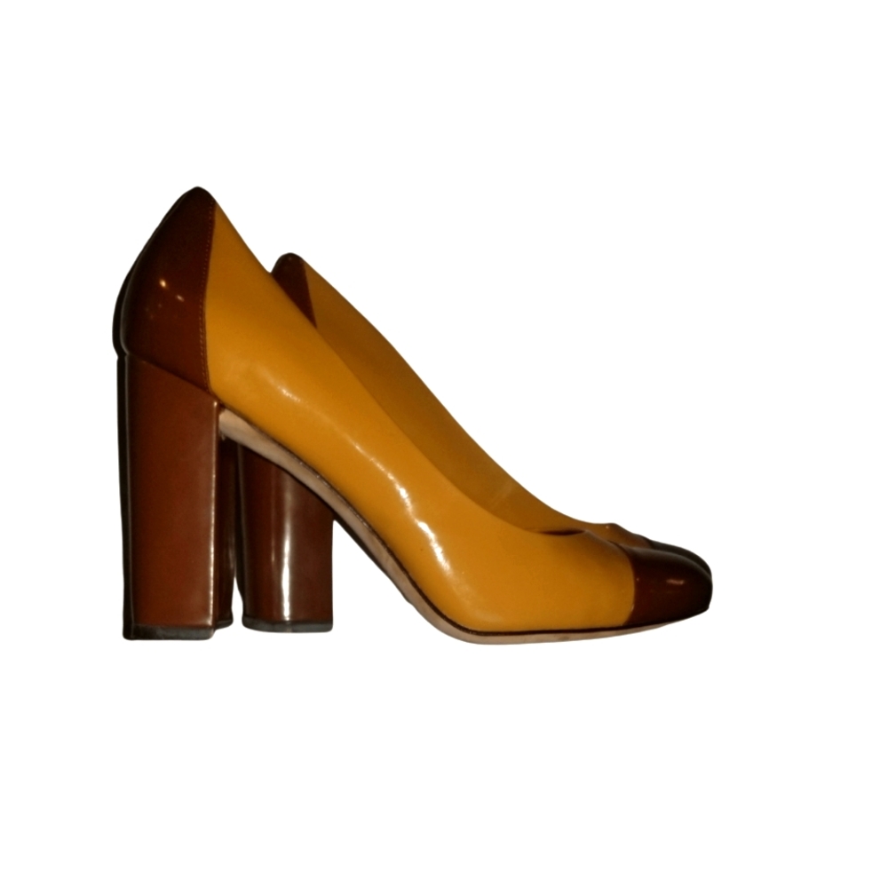 Vince Camuto Cappuccino Pumps Size 8